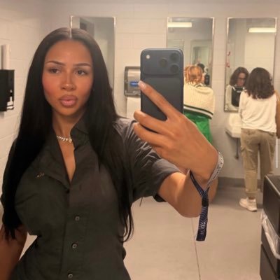 mariahslabratz's profile picture