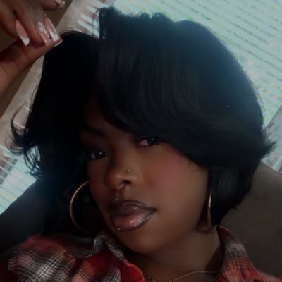 Mionneeee's profile picture