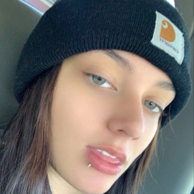 chloeproctorx's profile picture