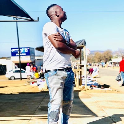 MandlaJivindava's profile picture
