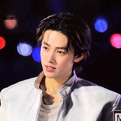 Jҽყ🪼bangkit kembali's profile picture