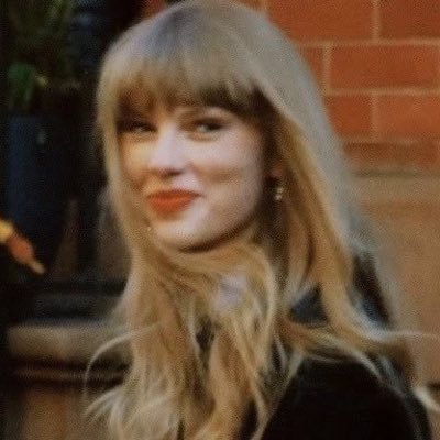 frank castles wife's profile picture