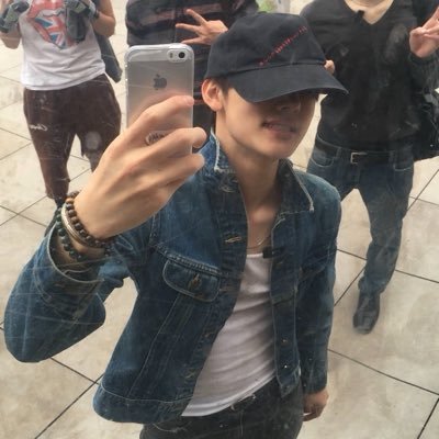 kkeonism's profile picture