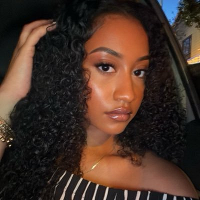 T2 ✰'s profile picture