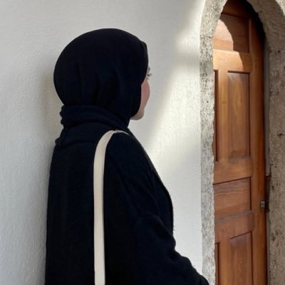 1melekq__'s profile picture