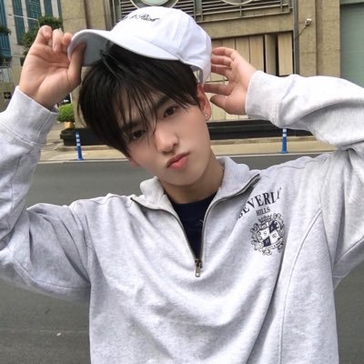 zeenoskab's profile picture