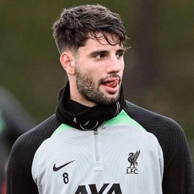 Saraithnlc's profile picture