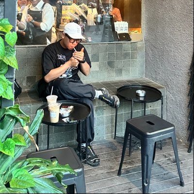 Azharceria10's profile picture