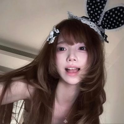 抖音 mili 直播闪现's profile picture