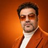 نیچه،نشستـہ با چایے 的头像