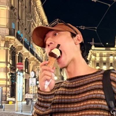 blueskypallette's profile picture