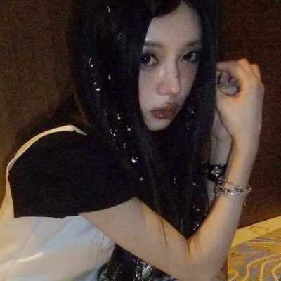elvesian's profile picture