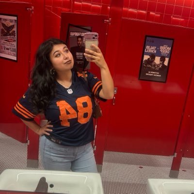 chi_cele8's profile picture
