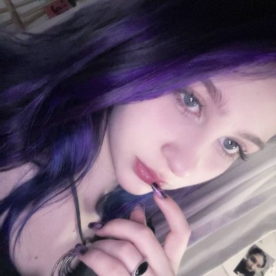 incst_sis's profile picture