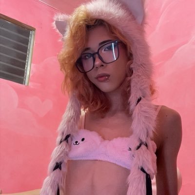 Bunnybunnii's profile picture