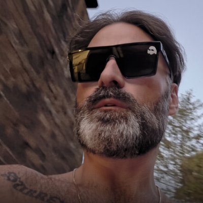 Hand_some_truth's profile picture