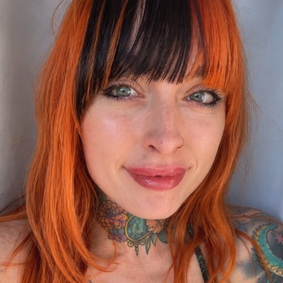 SARAHJANEOFC's profile picture