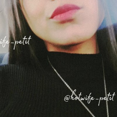 hotwife_petit's profile picture