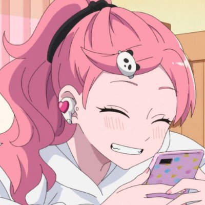 ‧ praew 𖤐₊˚'s profile picture