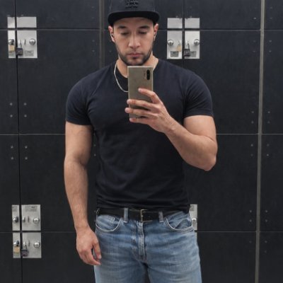Morbo 🐽👣🍆🍑's profile picture