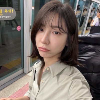 앵울 (Premium+)'s profile picture
