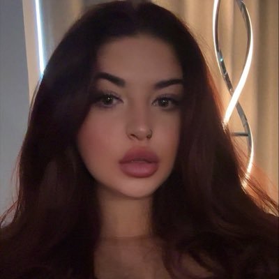 luce 🍒's profile picture