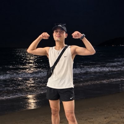 SawThar Pyae's profile picture