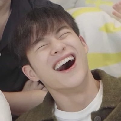 nadeariiiz's profile picture