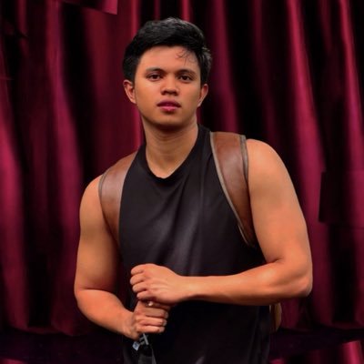 romaricharlz13's profile picture