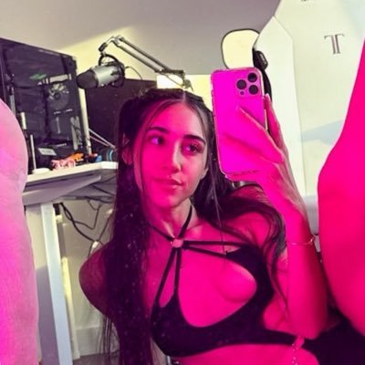 Izzy Green's profile picture
