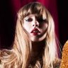 tia the insufferable lover of showgirl the encore profil fotoğrafı