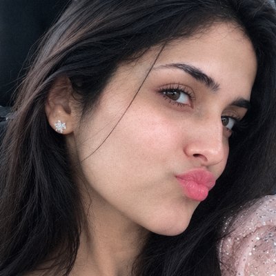 ItsMeeSanvi's profile picture