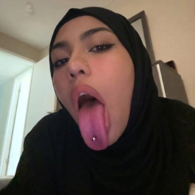 nenithaunik's profile picture