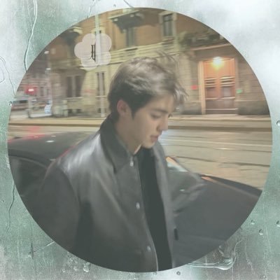 jhscps 𝒾𝓈 𝒹𝓇𝑒𝒶𝓂𝒾𝓃𝑔's profile picture