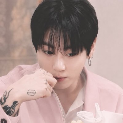 ꒰ა 𝓁𝒾𝒶's profile picture