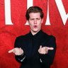Ben Davis | Films & TV profil fotoğrafı