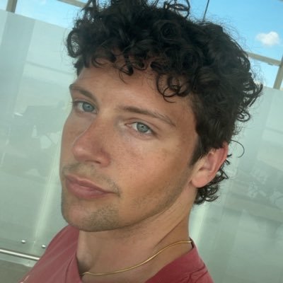 Bro's profile picture