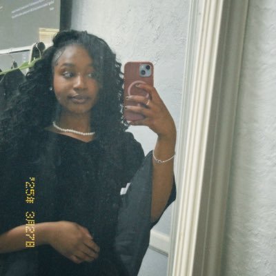 k$'s profile picture