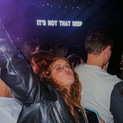 laislovato's profile picture