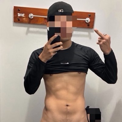 fangboyang13's profile picture