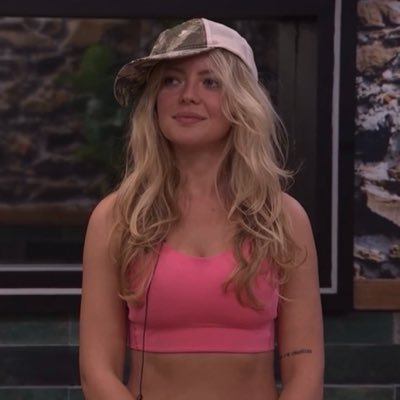 IM SEEING OLIVIA's profile picture