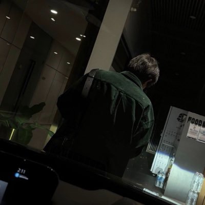 ch.'s profile picture