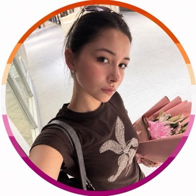 sprklyrosie's profile picture