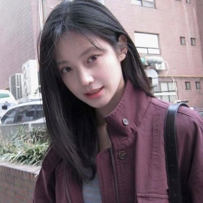 진필's profile picture