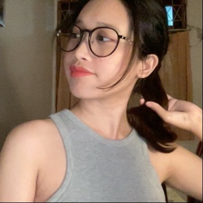 alexa's profile picture