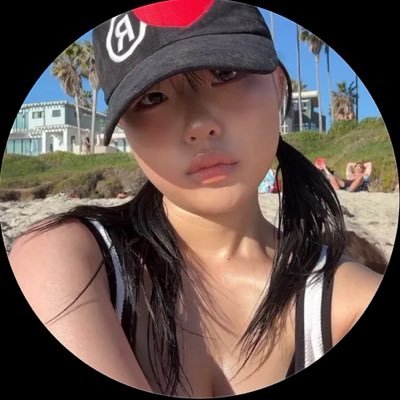 _miiyu___o0's profile picture