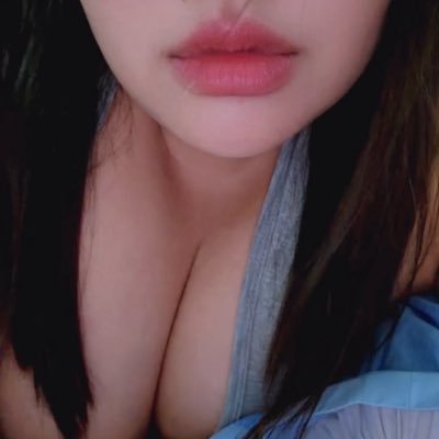 mekavalin's profile picture