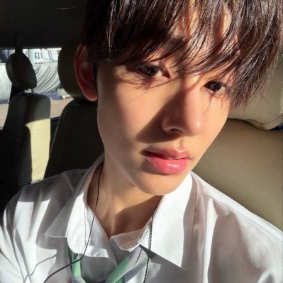 e0mlucky's profile picture