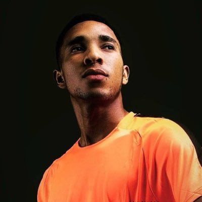 Echezola88's profile picture