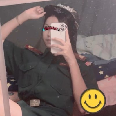 B's profile picture